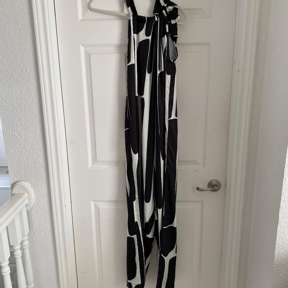 DIARRABLU Black & White Abstract Print size Medium - Picture 2 of 6